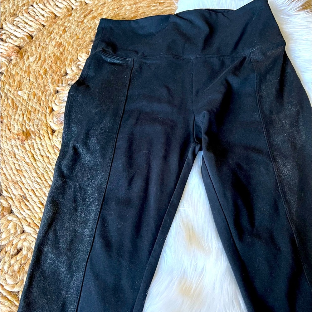 SPANX Leggings - Picture 2 of 4